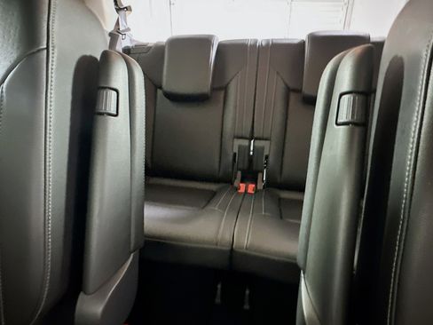 Used 2019 Volkswagen Atlas SE w/ Panoramic Sunroof Package FWD image 28