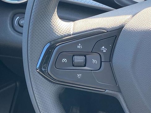 New 2026 Chevrolet Trax LT image 6