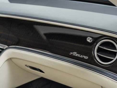 Used 2026 Bentley Flying Spur Plug-In Hybrid AWD/4WD image 30