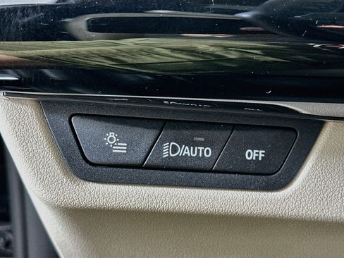 Used 2025 BMW X1 xDrive28i w/ Convenience Package AWD/4WD image 17