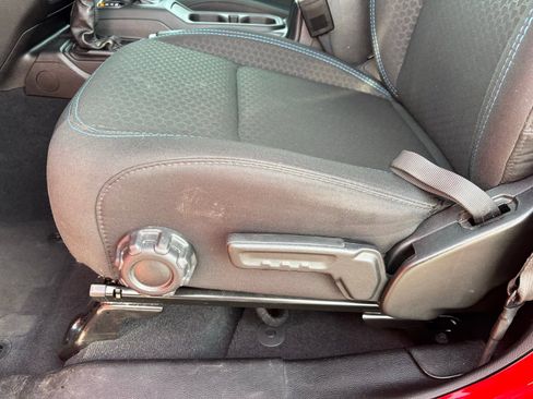 Used 2025 Jeep Wrangler Unlimited Rubicon 4xe w/ Convenience Group image 19