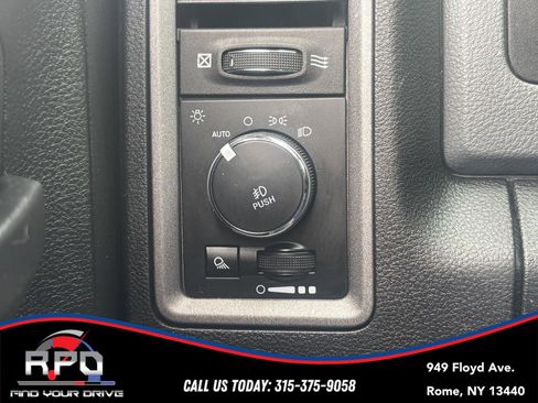 Used 2018 RAM 1500 Express image 22