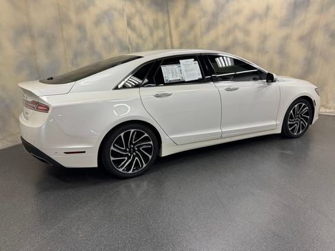 Used 2020 Lincoln MKZ Reserve w/ Luxury Package FWD image 10
