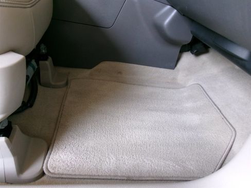 Used 2009 Ford Edge Limited image 17