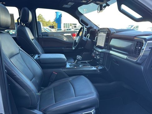 Used 2022 Ford F150 Lariat image 10