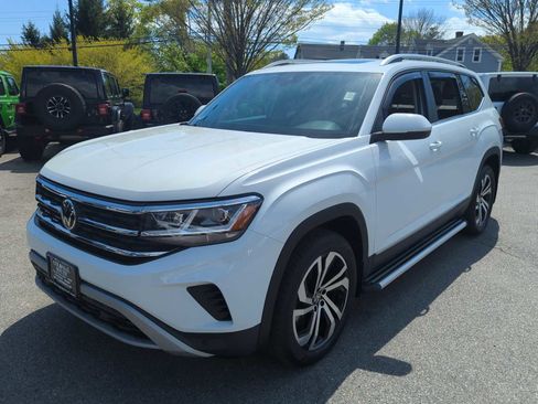 Used 2022 Volkswagen Atlas SEL AWD/4WD image 2