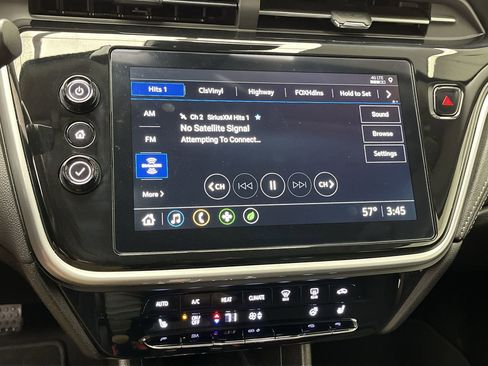 Certified 2023 Chevrolet Bolt EUV LT w/ Comfort Package FWD image 16