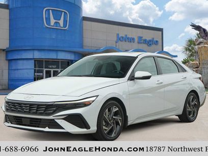 Used 2024 Hyundai Elantra Limited