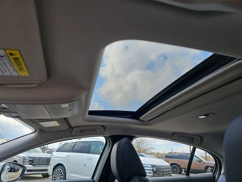 New 2026 MAZDA MAZDA3 2.5 S Sedan w/ Preferred Pkg image 28