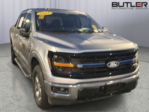 Used 2025 Ford F150 XLT w/ Equipment Group 301A Standard AWD/4WD image 5