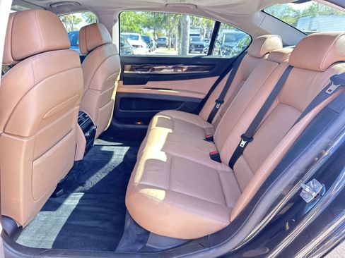 Used 2011 BMW 740Li RWD image 15