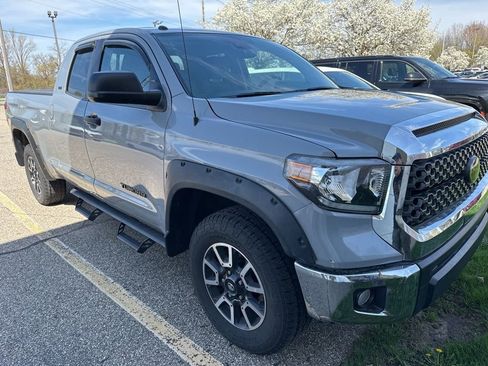 Used 2019 Toyota Tundra SR5 image 4
