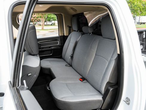 Used 2020 RAM 2500 Big Horn image 35