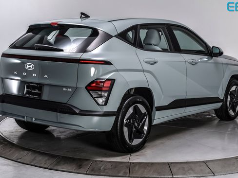 Used 2024 Hyundai Kona SE FWD image 6