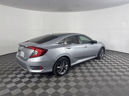 Certified 2019 Honda Civic EX image 4