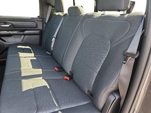 New 2026 RAM 1500 Express AWD/4WD image 23