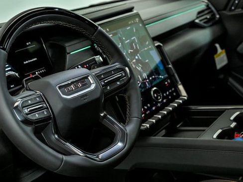 New 2026 GMC Acadia AT4 w/ Super Cruise Package image 11