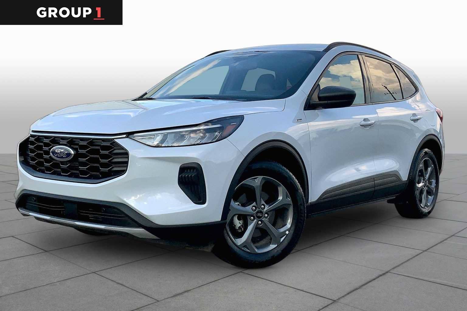 Used 2025 Ford Escape ST-Line FWD image 1