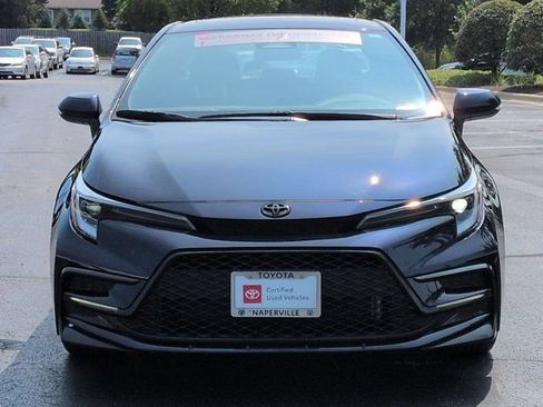 Certified 2025 Toyota Corolla SE w/ SE Premium Package FWD image 4