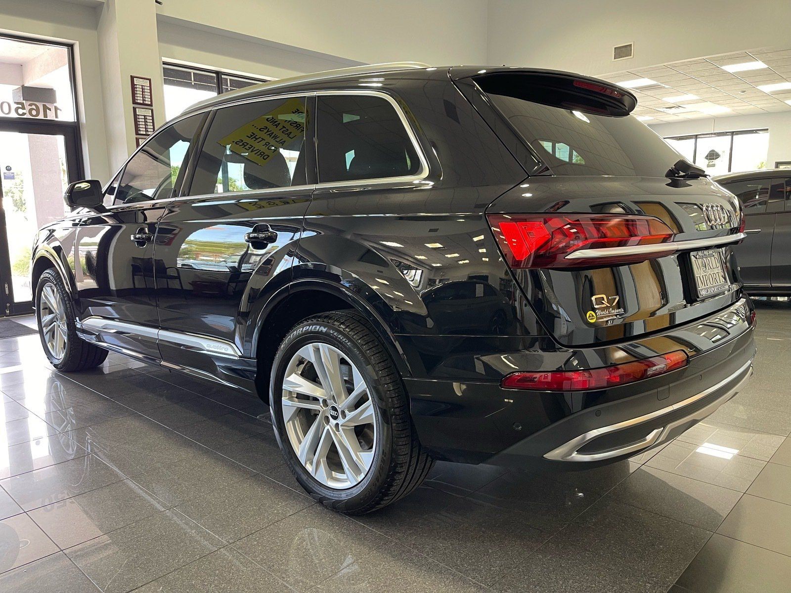 Used 2021 Audi Q7 3.0T Premium AWD/4WD image 3