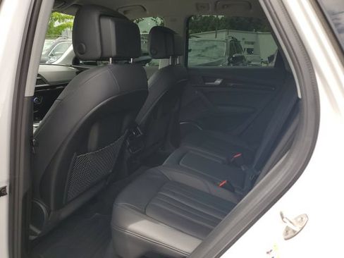 Used 2020 Audi Q5 2.0T Premium AWD/4WD image 14