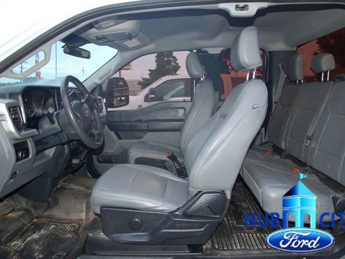 Used 2023 Ford F250 XL w/ FX4 Off-Road Package AWD/4WD image 12