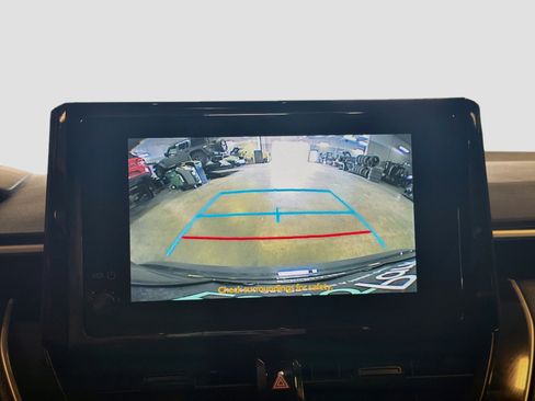 Used 2025 Toyota Corolla LE FWD image 23