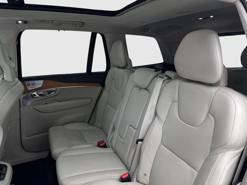 Used 2018 Volvo XC90 T6 Inscription w/ Luxury Package AWD/4WD image 37