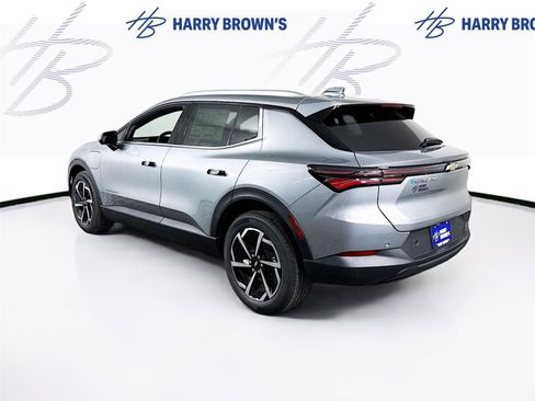 New 2026 Chevrolet Equinox EV LT image 29