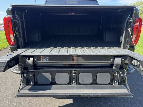 Used 2020 GMC Sierra 1500 AT4 w/ AT4 Premium Package AWD/4WD image 26