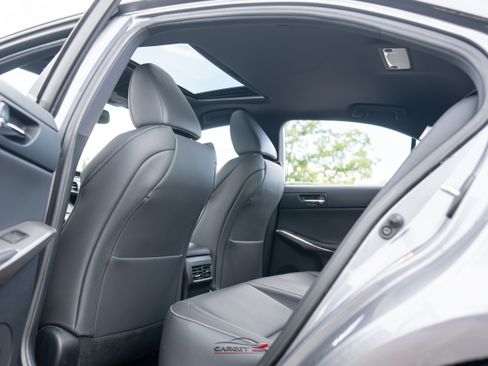 Used 2016 Lexus IS 300 AWD w/ F Sport Package image 21