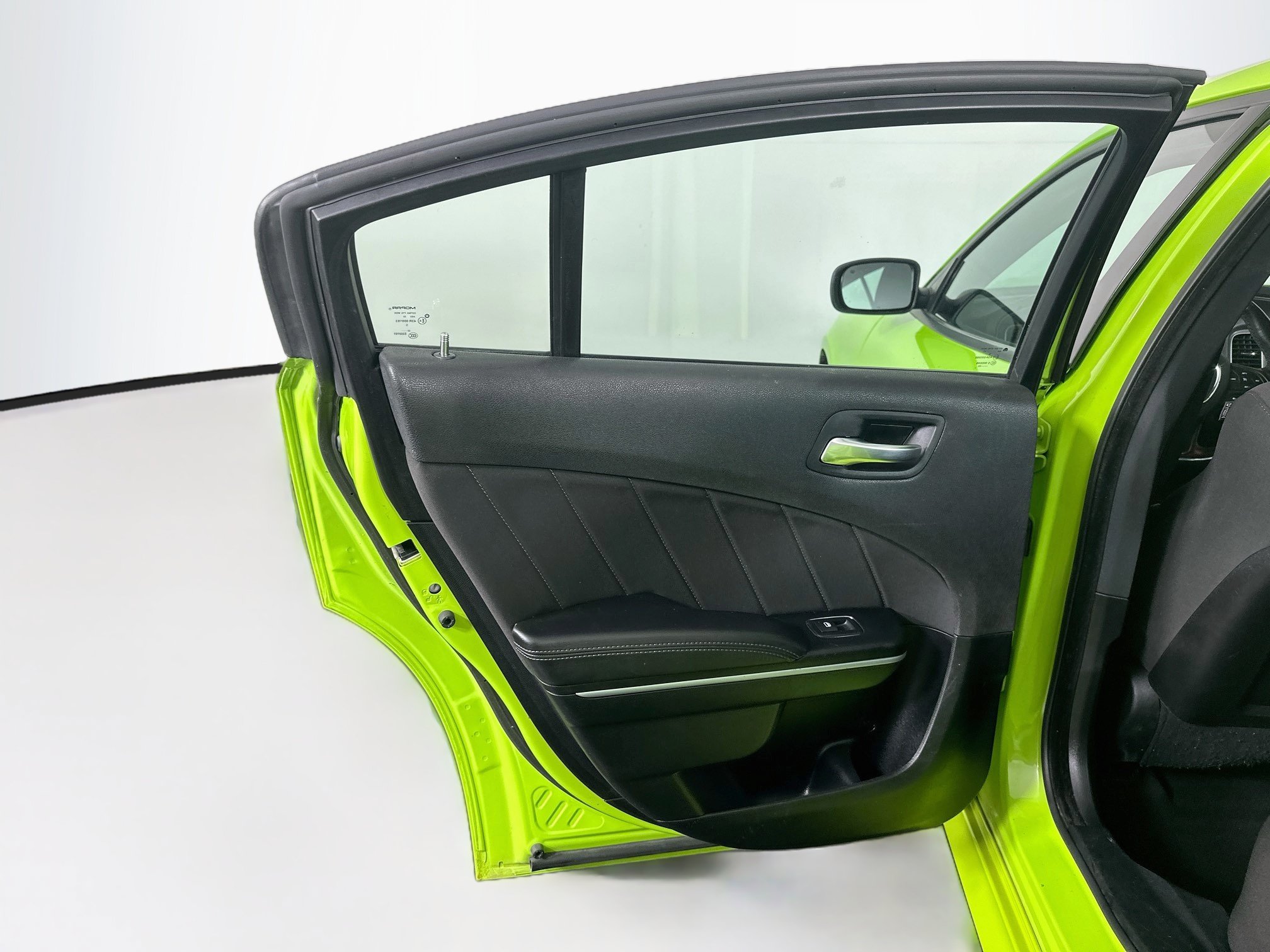 Used 2023 Dodge Charger GT w/ Technology Group RWD image 25