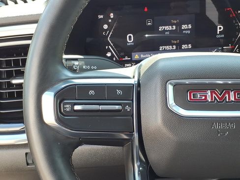 Certified 2024 GMC Canyon AT4 w/ AT4 Premium Package AWD/4WD image 17