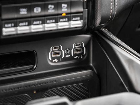 Used 2023 RAM 2500 Limited AWD/4WD image 34