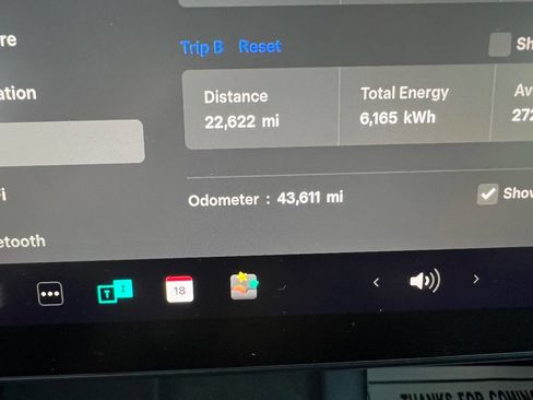 Used 2021 Tesla Model 3 Long Range image 29