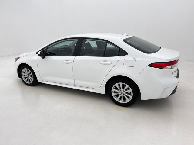 Used 2023 Toyota Corolla LE w/ LE Convenience Package FWD image 10