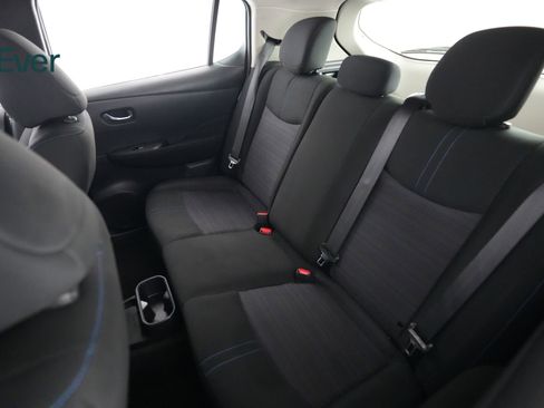 Used 2025 Nissan Leaf S FWD image 24