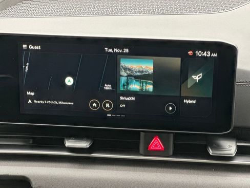 New 2026 Kia Carnival EX image 24