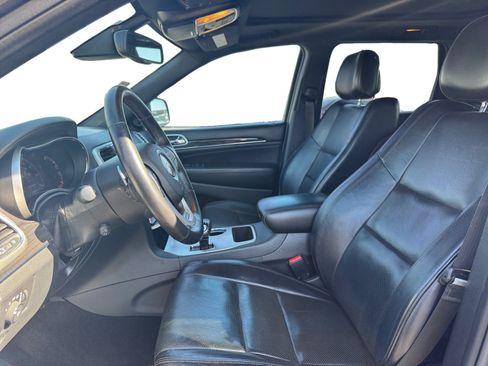 Used 2015 Jeep Grand Cherokee High Altitude RWD image 9
