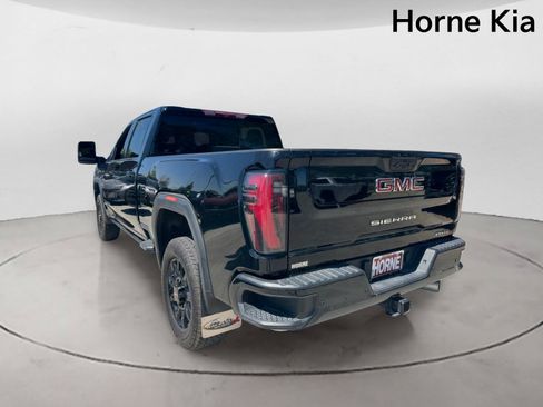 Used 2024 GMC Sierra 3500 AT4 w/ AT4 Premium Plus Package AWD/4WD image 5