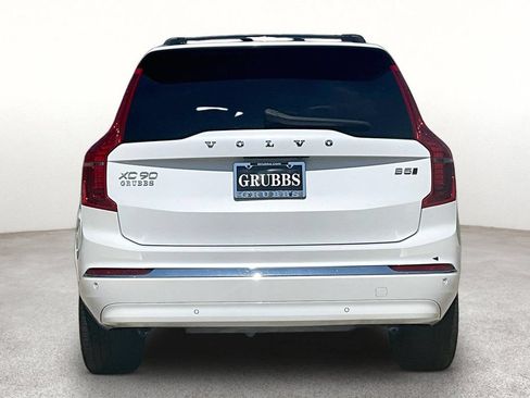 Used 2024 Volvo XC90 B5 Plus AWD/4WD image 5