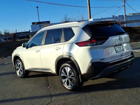 Certified 2023 Nissan Rogue SV w/ SV Premium Package AWD/4WD image 8