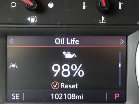 Used 2020 GMC Terrain SLE w/ GMC Pro Grade Package AWD/4WD image 22