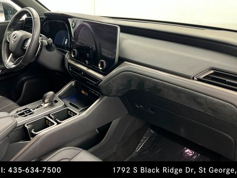 Used 2024 Lexus TX 500h AWD w/ Technology Package image 25