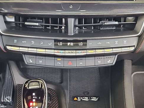 Used 2023 Cadillac CT5 V w/ Premium Package RWD image 19