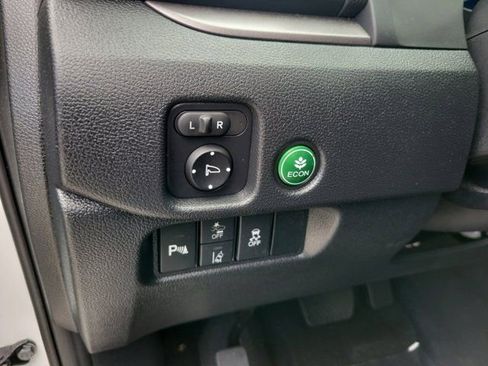 Used 2025 Honda Passport EX-L image 22