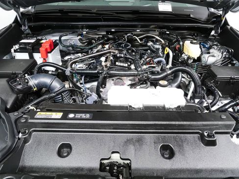 Used 2025 Toyota 4Runner SR5 image 31