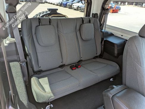 Used 2024 Jeep Wrangler Sport AWD/4WD image 39