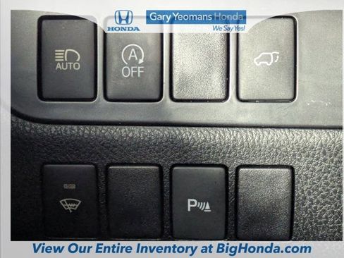 Used 2018 Toyota Highlander Limited image 27