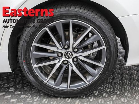 Used 2023 Toyota Camry XLE w/ Navigation Package image 31